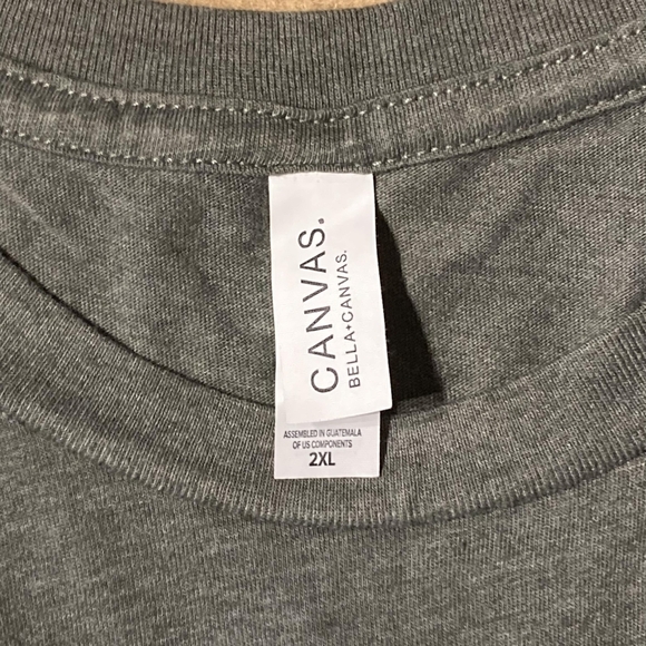 FRIENDS Giving Grey Thanksgiving Tee T-Shirt Women's 2XL Plus Size Holiday EUC - Picture 4 of 5